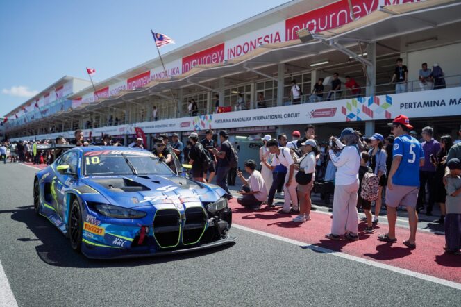
					Ribuan Penonton Balap GT World Challenge Asia 2026 di Sirkuit Mandalika Dongkrak Ekonomi Lokal