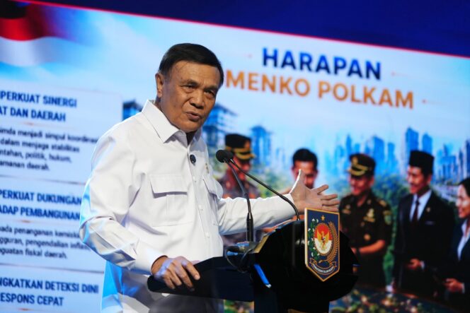 
					Silaturahmi dengan Forkompimda Regional Maluku dan Nusa Tenggara, Menko Polkam Ajak para Pemimpin Berkorban untuk Rakyat