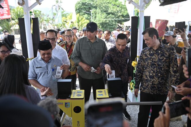 
					Bank NTB Syariah Dukung Digitalisasi Pelabuhan Senggigi Melalui Kerjasama Sistem Pembayaran Digital Easybook