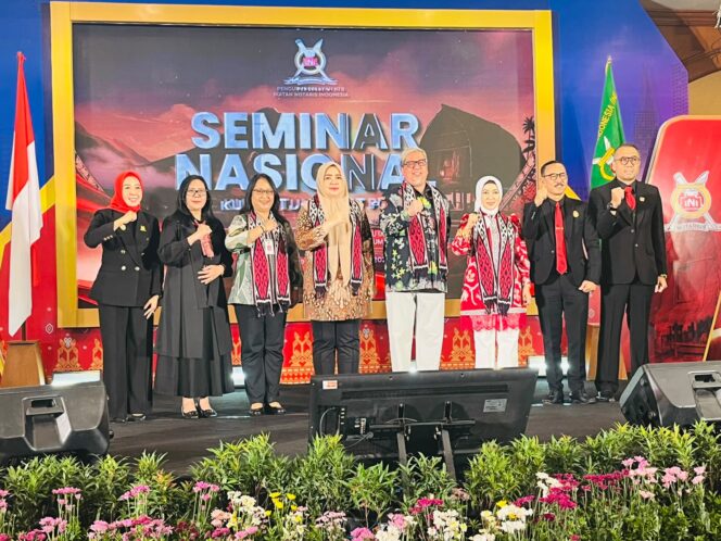 
					Gandeng Ikatan Notaris Indonesia, Pemprov NTB Jamin Kemudahan Berusaha dan Kepastian Hukum