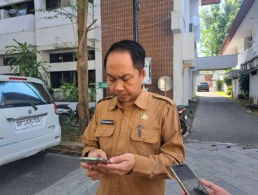 Kepala Dinas Perindustrian dan Perdagangan Provinsi NTB, Lalu Wiranata. (Foto : Yar)