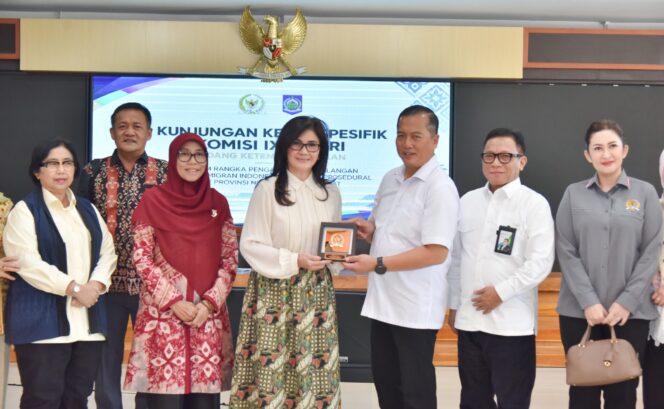 
					Perkuat Perlindungan PMI, Pemprov NTB Siapkan KUR Hingga Sekolah Rakyat