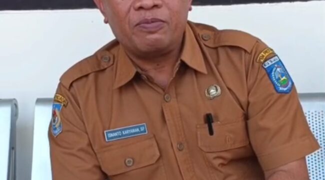 Isnanto Karyawan, Kepala Bidang Penempatan dan Perluasan Kerja Disnaketrans NTB. (Foto: Yar)