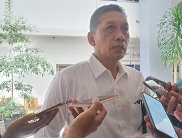Lalu Kusuma Wijaya, Kepala Dinas DPUPRKP NTB. (Foto : Yar)