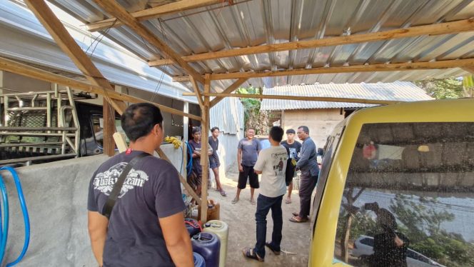 
					Polda NTB Bongkar Penimbunan 1.734 Liter Pertalite Bersubsidi di Lombok Timur