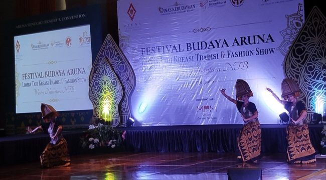 Peserta Lomba Tari dalam Festival Budaya Aruna. (Foto : Panji)